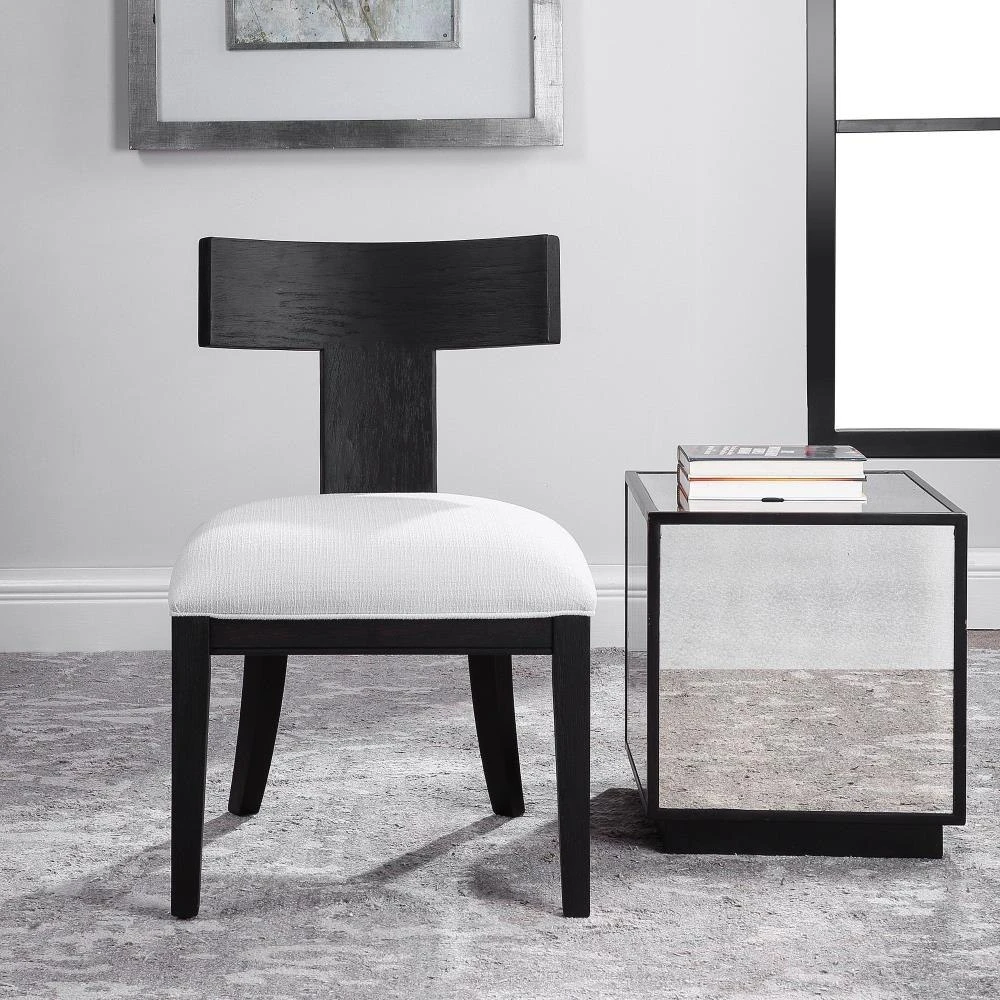 {"pim_id":"208_furn_3151_23533_a_new_2k","sku":"2518_208-BEL-4190611","media_type":"media"}
