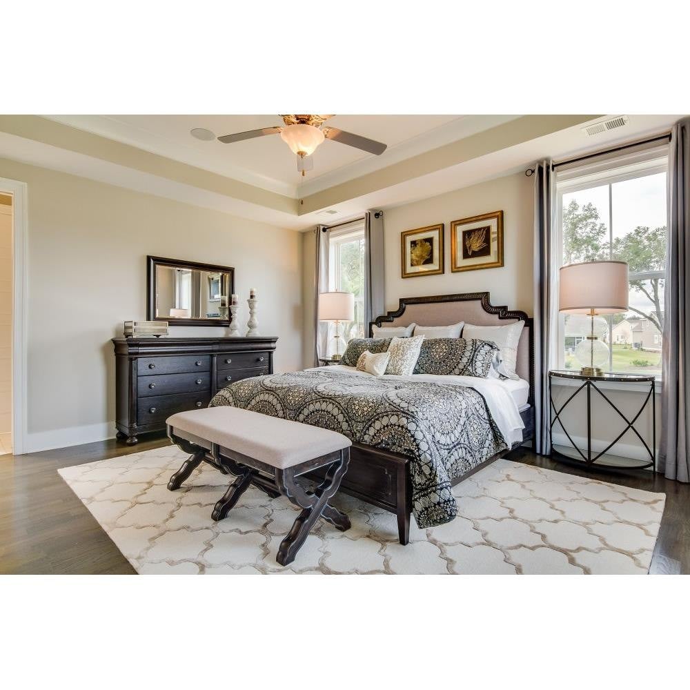 89905SNWP | lifestyle