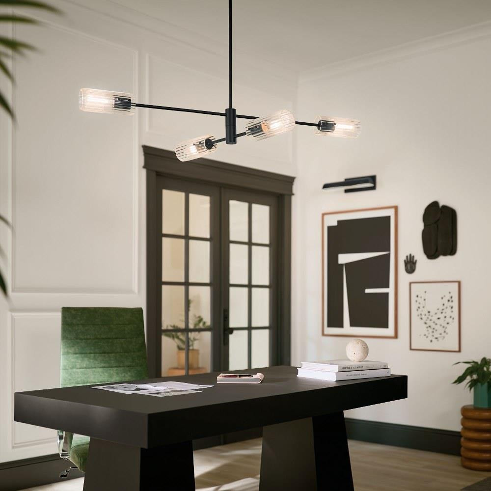 52681BK | lifestyle