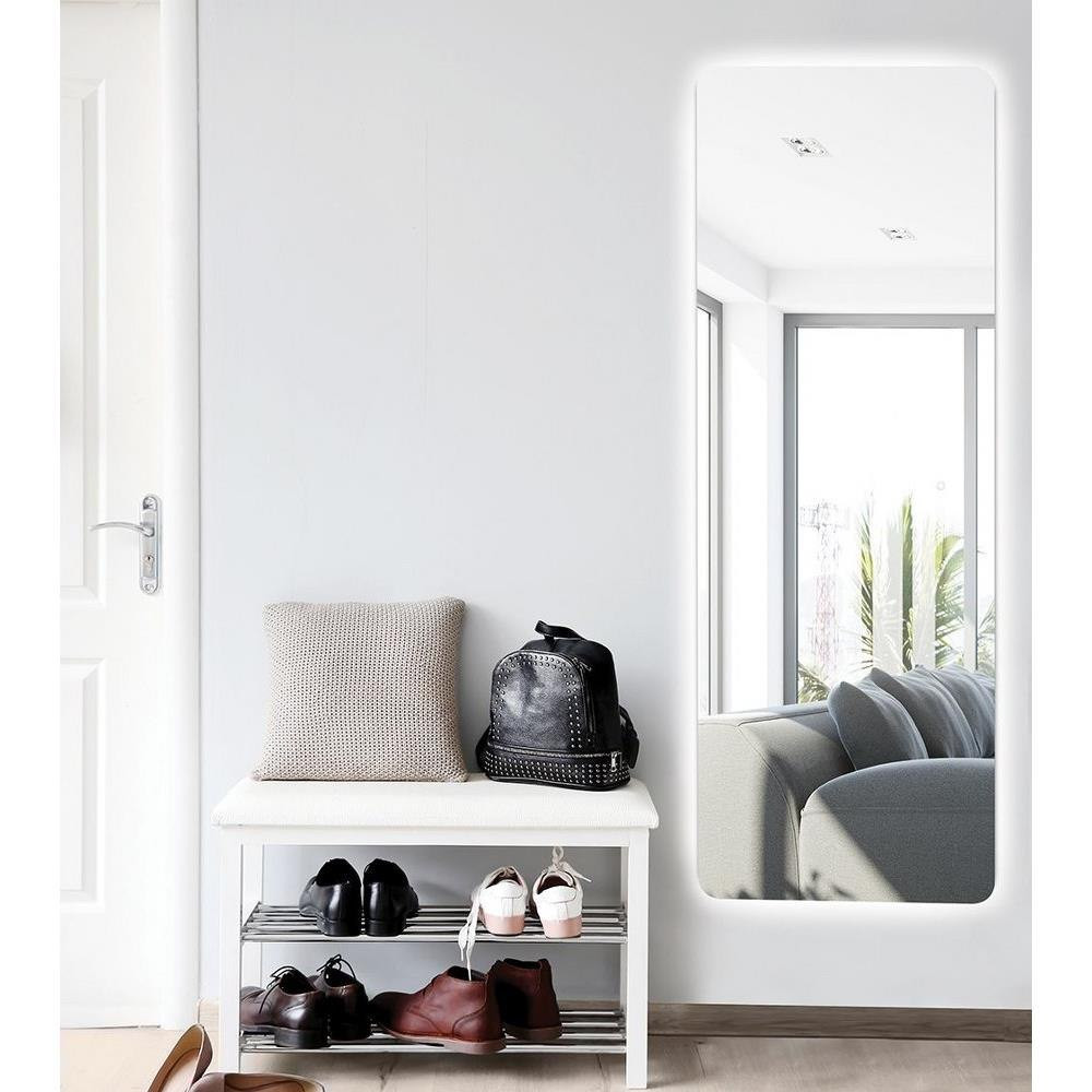 79-BEL-4186903 | lifestyle
