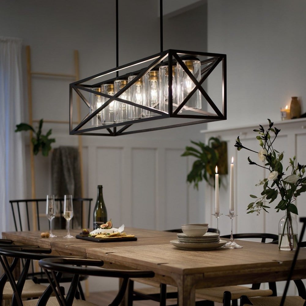 {"pim_id":"147_diningroom_moorgate_44082bk_night_1k","sku":"147_44082","media_type":"media"}