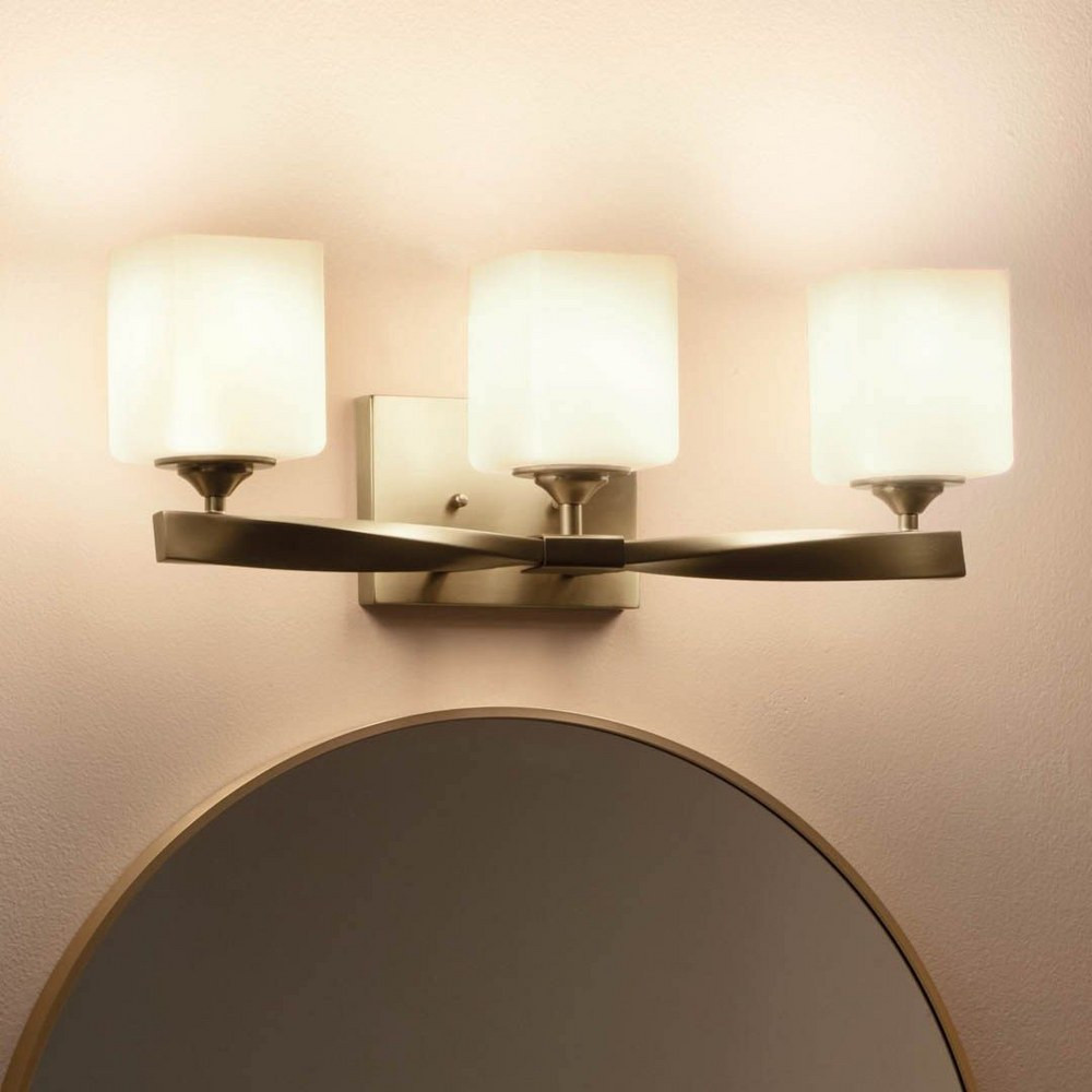 {"pim_id":"147_55002cpz_bathroom_marette_overall_night_1b_pdpprimary_alternate_stackedbtm_1k","sku":"147_55002","media_type":"media"}