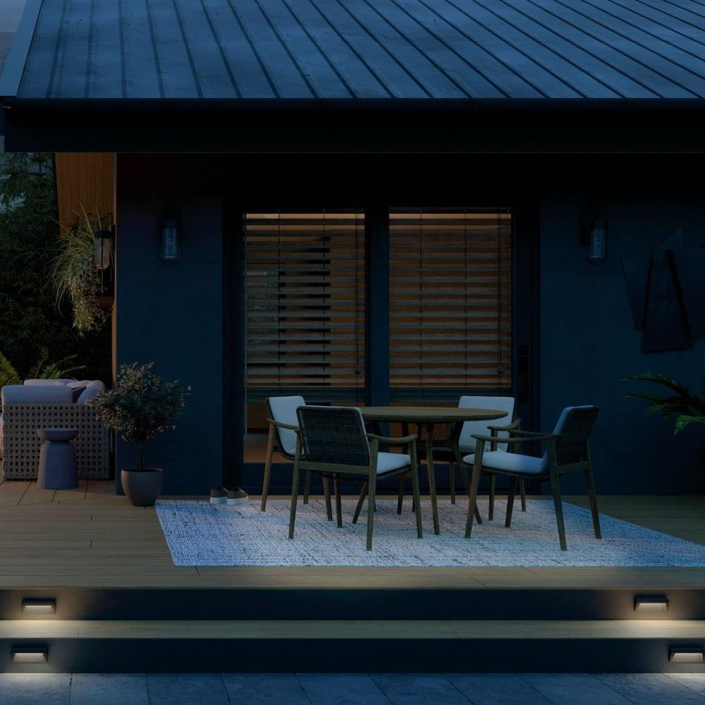{"pim_id":"147_Deck_Brix_59124BKT_Overall_Night_3A_DeckLights_Square_1k","sku":"2518_147-BEL-5089225","media_type":"media"}