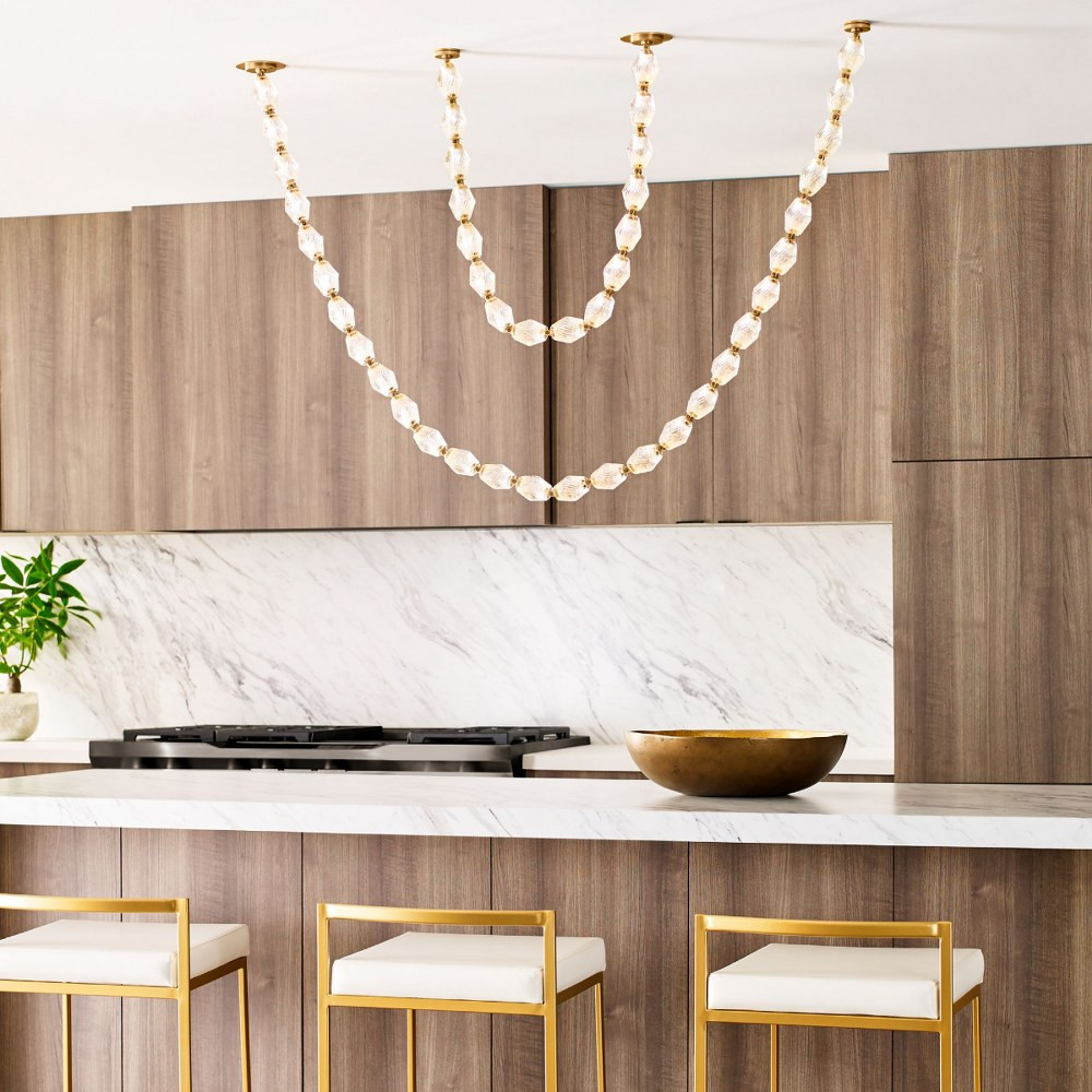 {"pim_id":"62_SL_Collier_NB_APP8b_700CLR48NB_LED927R_700CLR84NB_LED927R_new_1k","sku":"62_700CLR48NB-LED927R_P","media_type":"media"}