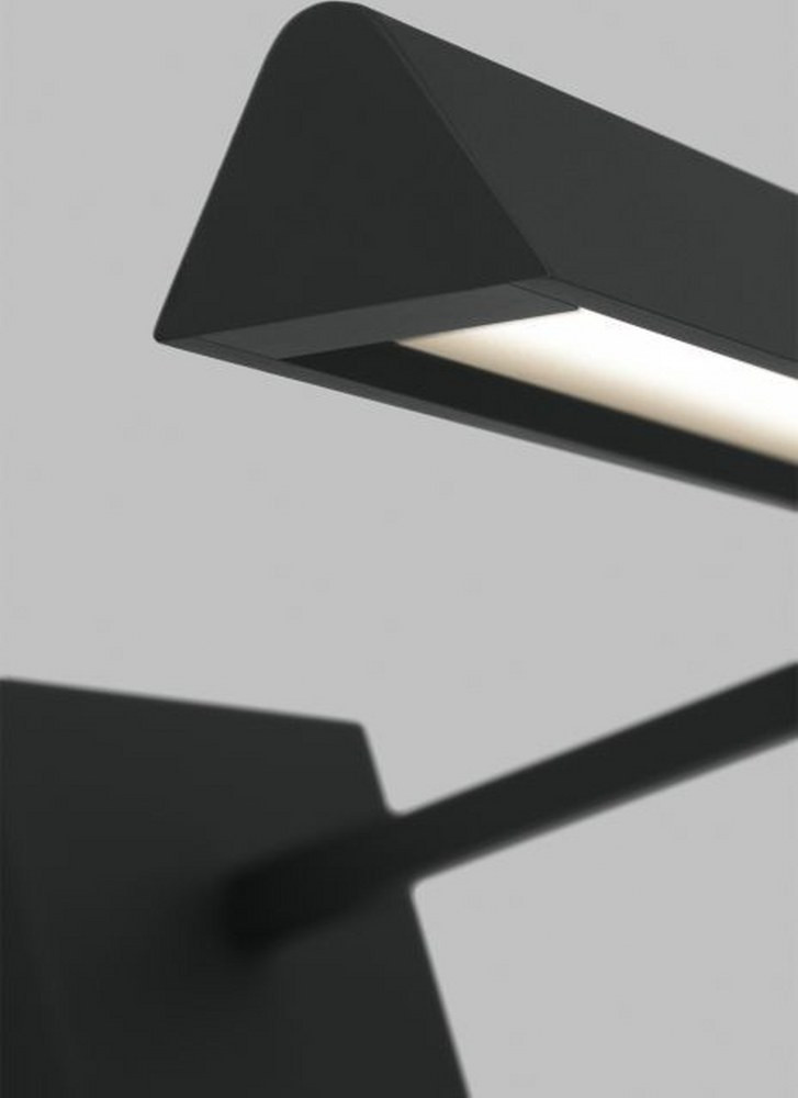 {"pim_id":"62_SL_Dessau_Wall_24_B_DET1_700DES24B_LED930_new_1k","sku":"62_700DES24B-LED930_P","media_type":"media"}