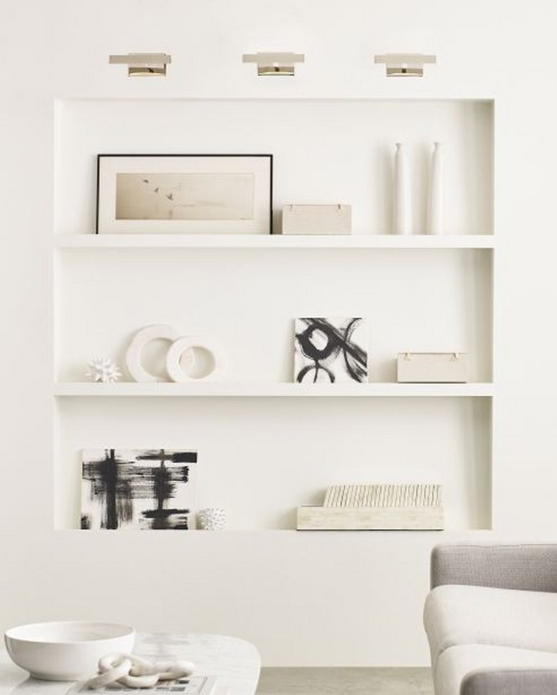 {"pim_id":"62_TL_Dessau_8_Picture_N_APP1_700DES8N_LED930_new_1k","sku":"62_700DES8B-LED930-277_P","media_type":"media"}