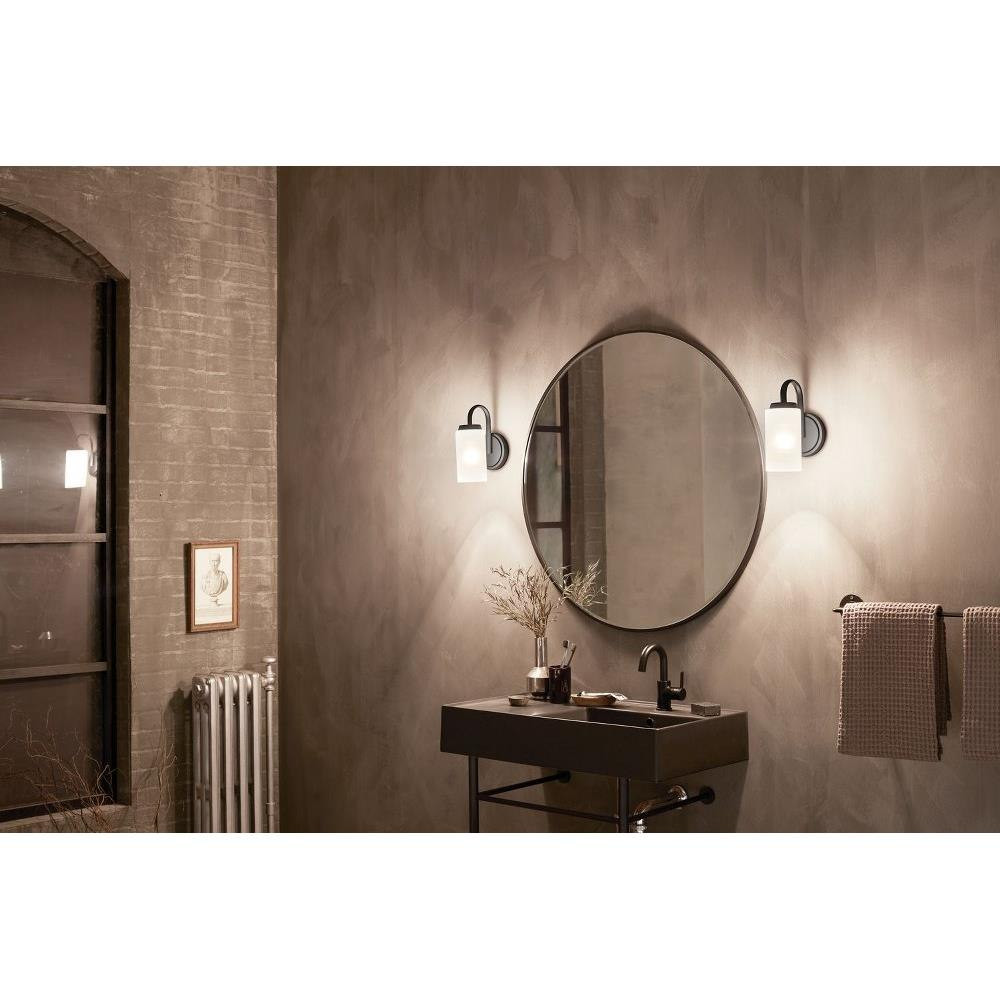 {"pim_id":"147_Bathroom_Kennewick_55085BK_Overall_Night_1A_1k","sku":"2518_147-BEL-4793591","media_type":"media"}