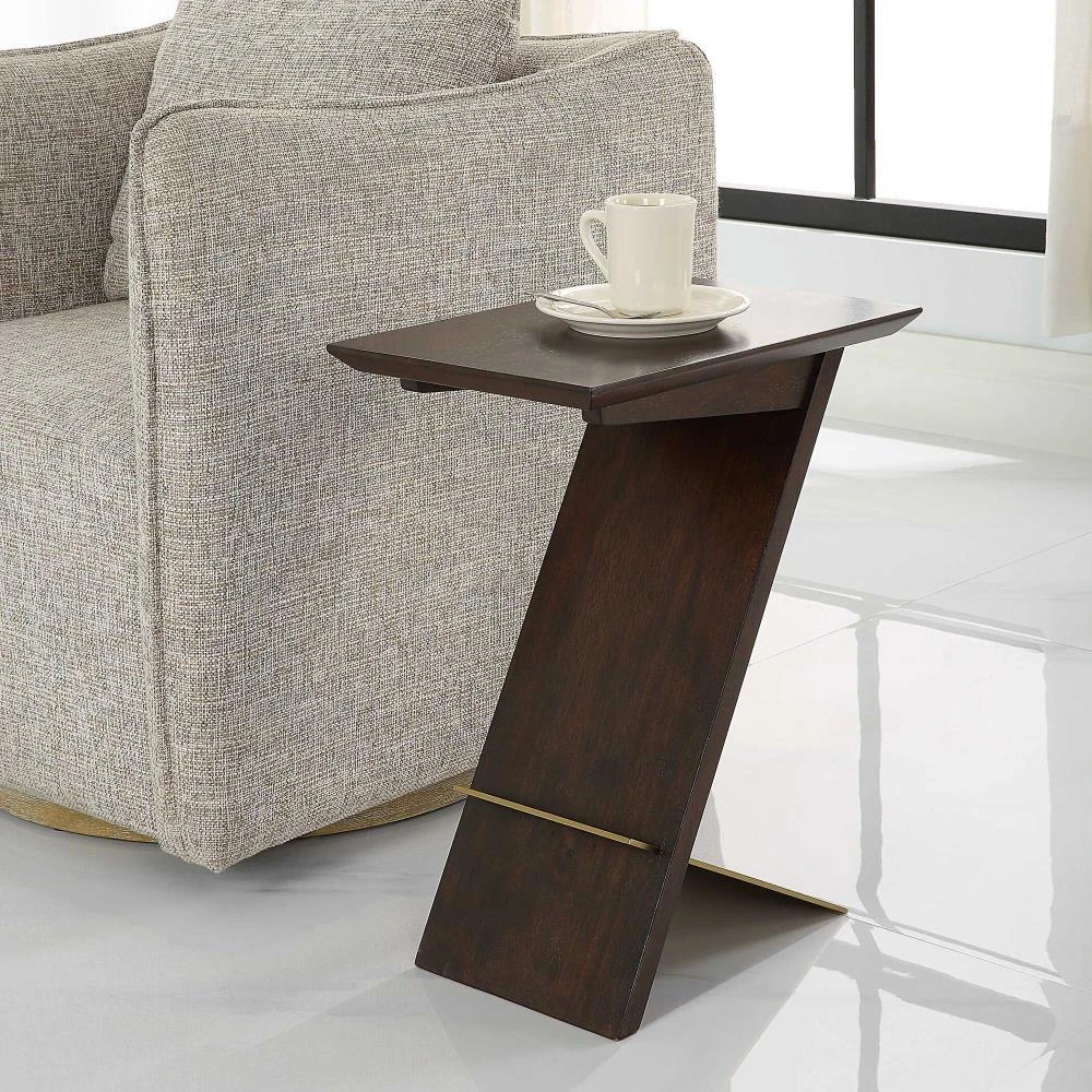 {"pim_id":"208_furn_4521_24096_b_new_2k","sku":"208_24096","media_type":"media"}