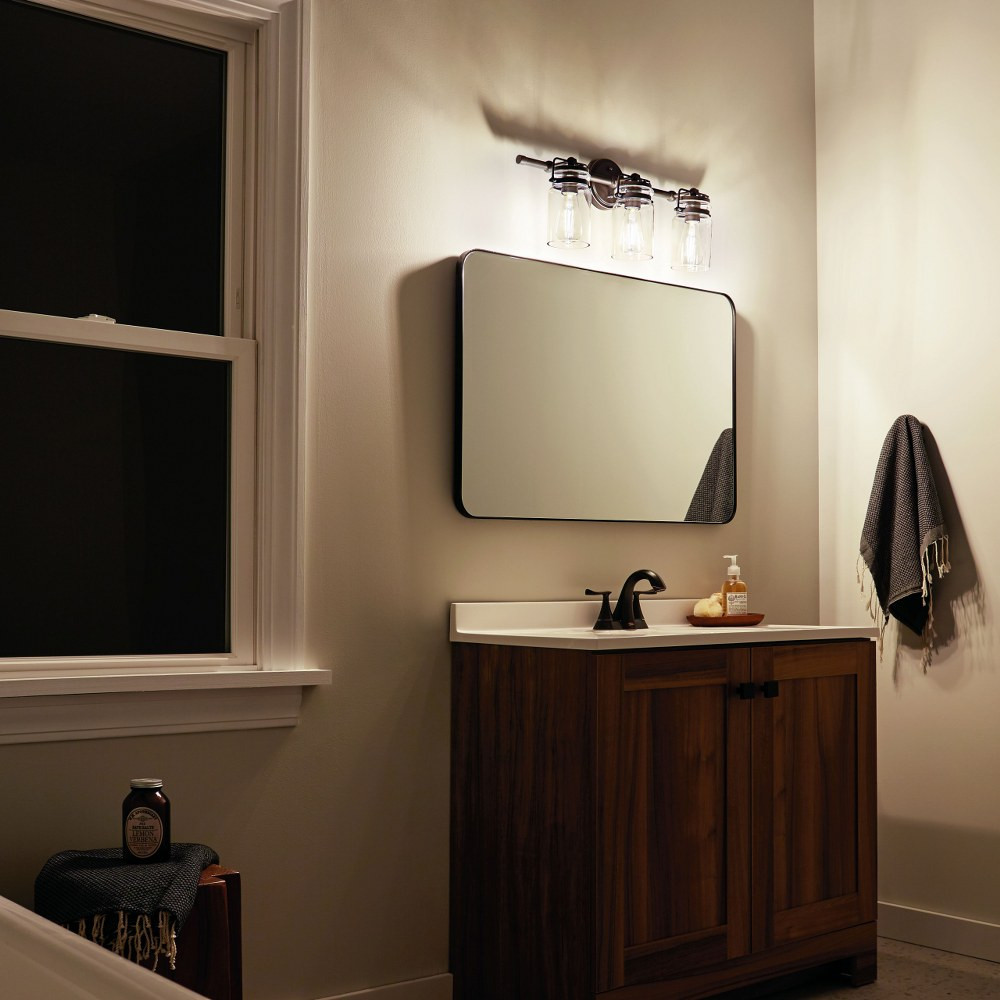 {"pim_id":"147_Bathroom_Brinley_45689OZ_Overall_Night_1B_1k","sku":"147_45689","media_type":"media"}
