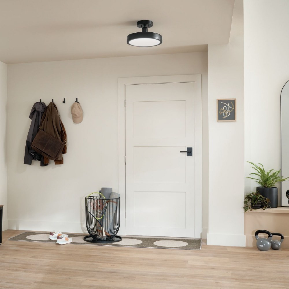 {"pim_id":"147_Mudroom_Riu_52589BK_Overall_Day_1B_1k","sku":"147_52589","media_type":"media"}
