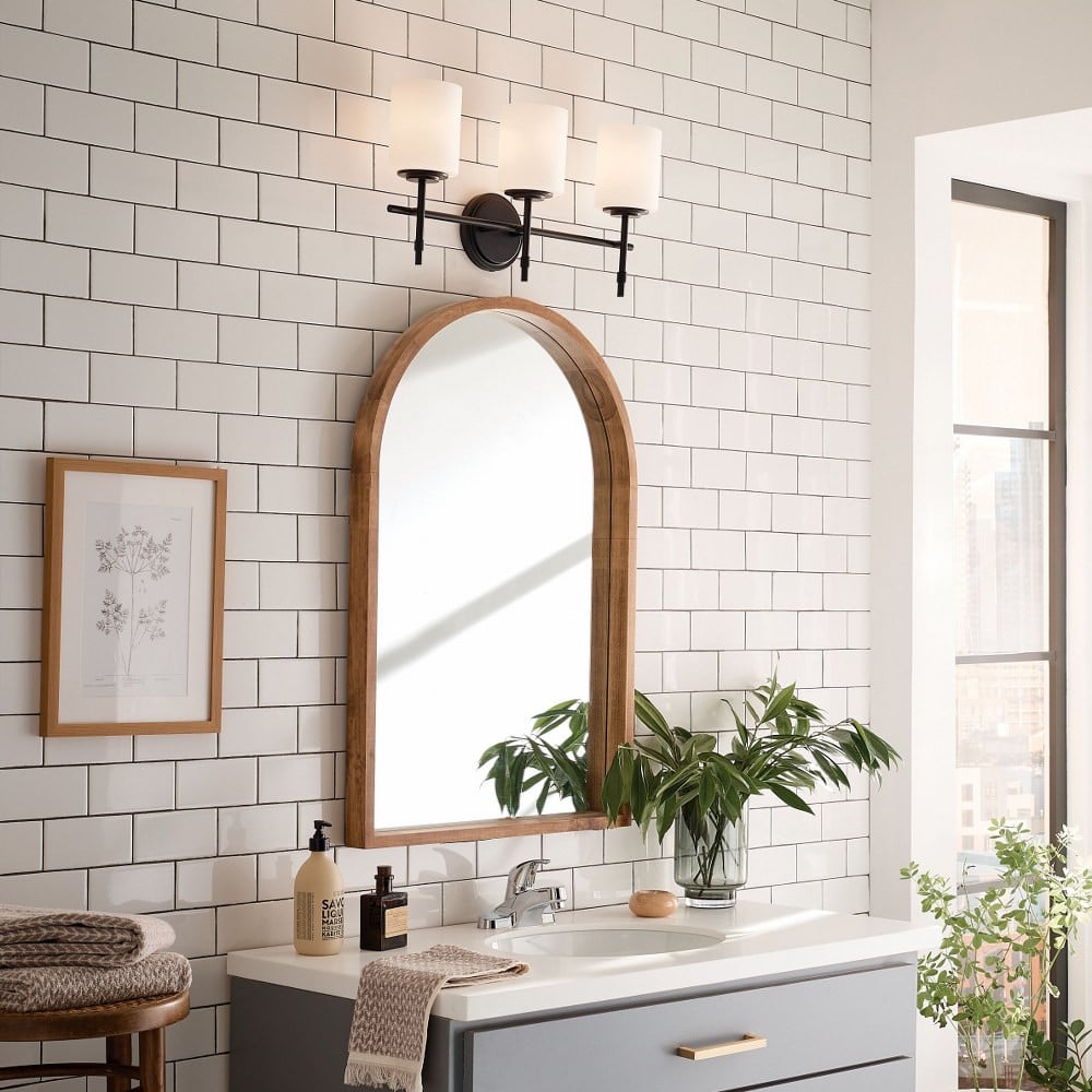 {"pim_id":"147_Bathroom_Ali_55142BK_Overall_Day_2A_1k","sku":"147_55142","media_type":"media"}