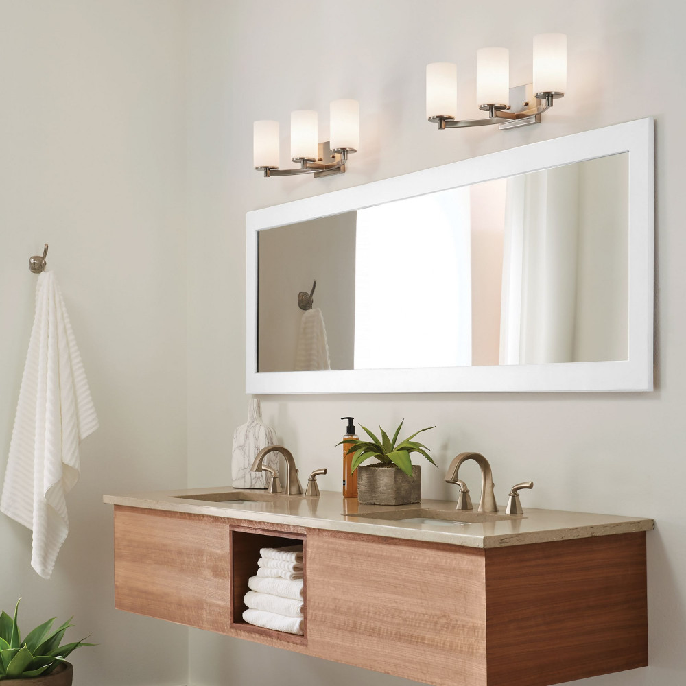 {"pim_id":"73_hettinger_bath3_962_app_4439103_962_new_2k","sku":"73_4439103","media_type":"media"}