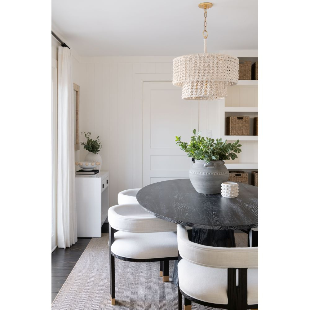 {"pim_id":"116_yorkhill_5822_vgl_design_sam_cram_photo_allison_elefante_v1_1k","sku":"116_5822-VGL","media_type":"media"}