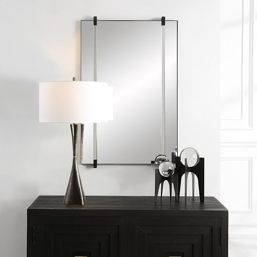 {"pim_id":"208_09937_a_beauty_front_new_2k","sku":"2518_208-BEL-5089143","media_type":"media"}