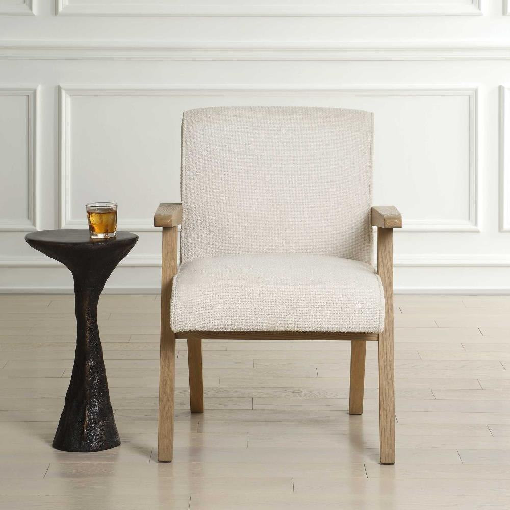 {"pim_id":"208_furn_7461_23916_b_new_2k","sku":"2518_208-BEL-5325737","media_type":"media"}