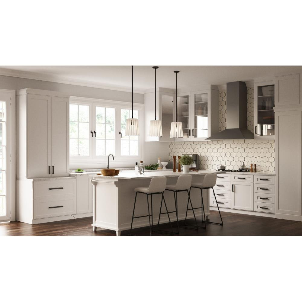 {"pim_id":"71_RAY1510MBK_LS1_new_2k","sku":"2518_71-BEL-5269572","media_type":"media"}