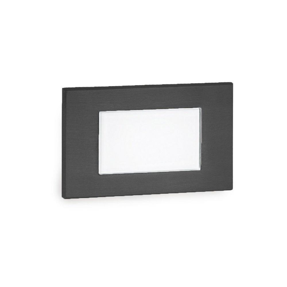 {"pim_id":"156_WL_LED130F_AM_BK_1k","sku":"2518_156-BEL-1367348","media_type":"Main Product Image"}