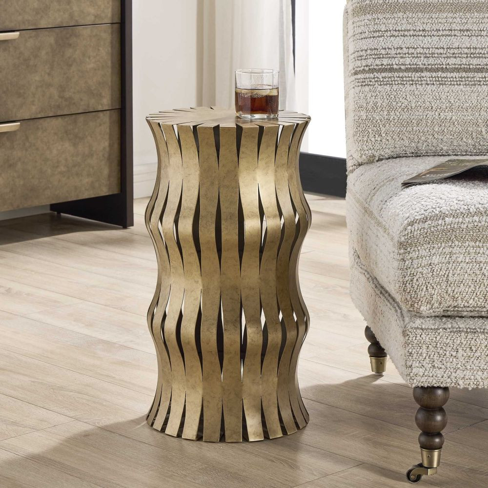 {"pim_id":"208_furn_7920_50319_b_v1_1k","sku":"208_50319","media_type":"media"}