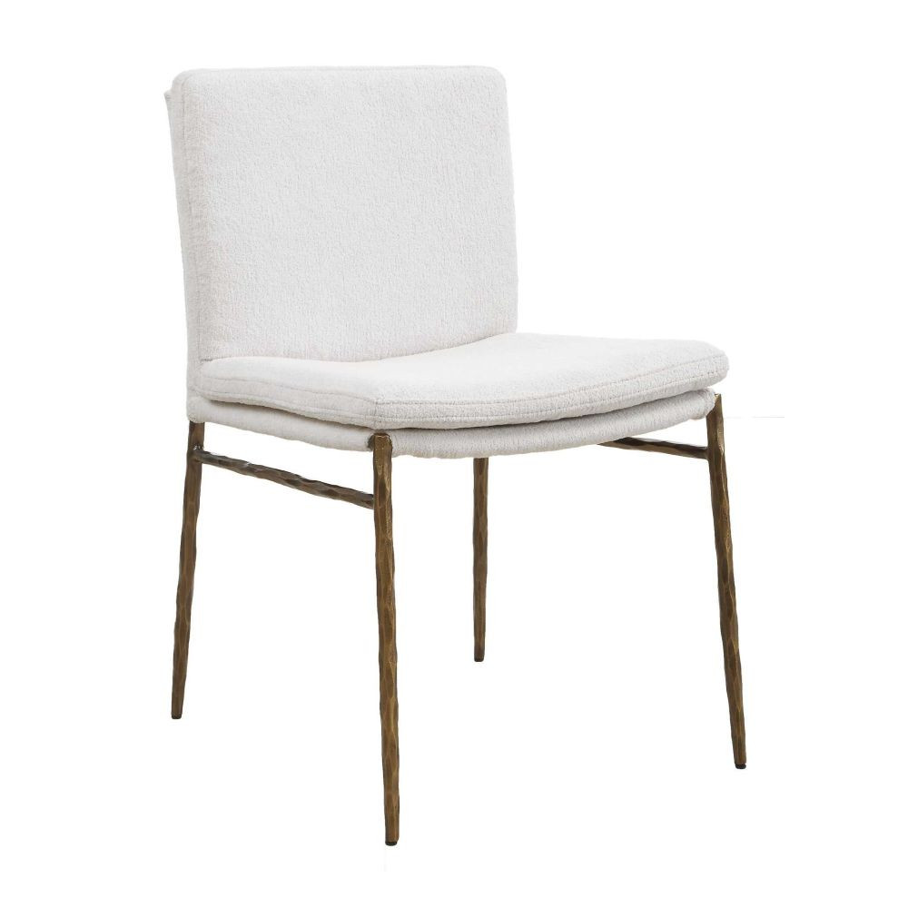 {"pim_id":"208_furn_8006_53060_a0_v1_1k","sku":"208_53060","media_type":"media"}