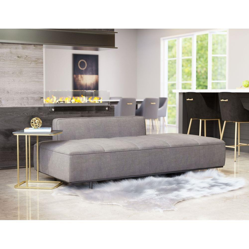 {"pim_id":"456_110079_lifestyle_2_v1_1k","sku":"456_110079","media_type":"media"}