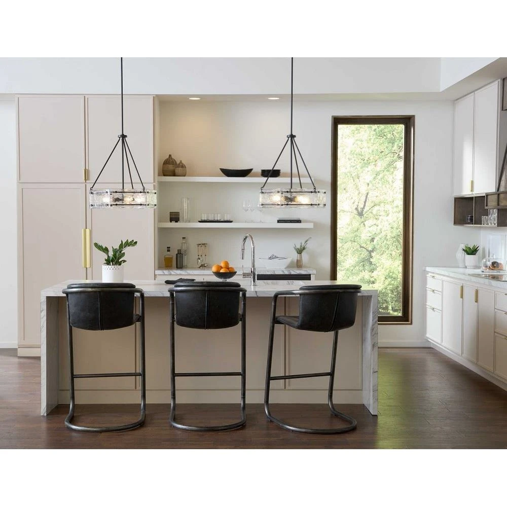 {"pim_id":"70_PROG_Rivera_Kitchen_P400354_31M_LightsOn_Alt_appshot_1k","sku":"70_P400354-31M","media_type":"media"}