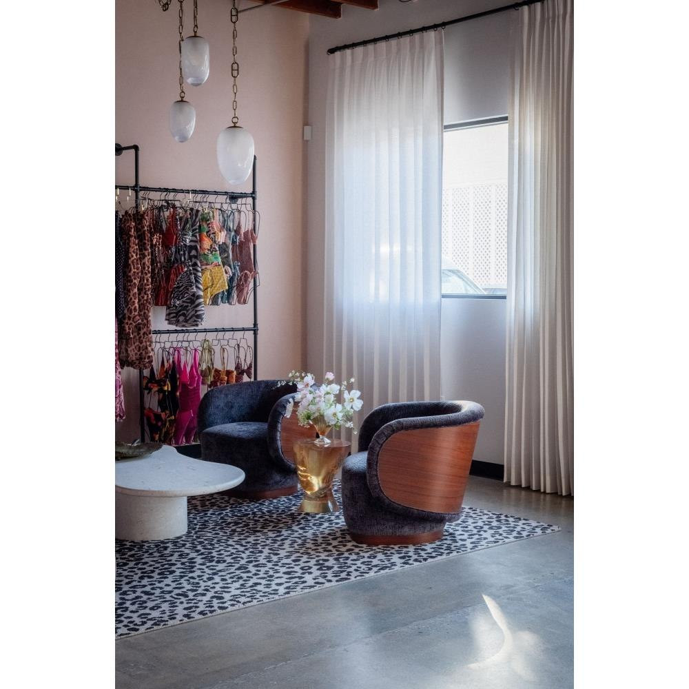 {"pim_id":"72_daith_464_61_vb_design_claire_thomas_interior_clairethomas_skatie_skatie8_new_2k","sku":"72_464-61-VB","media_type":"media"}