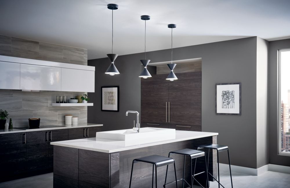 {"pim_id":"420_kitchen_kordan_84112_overall_new_1k","sku":"420_84112_P","media_type":"media"}