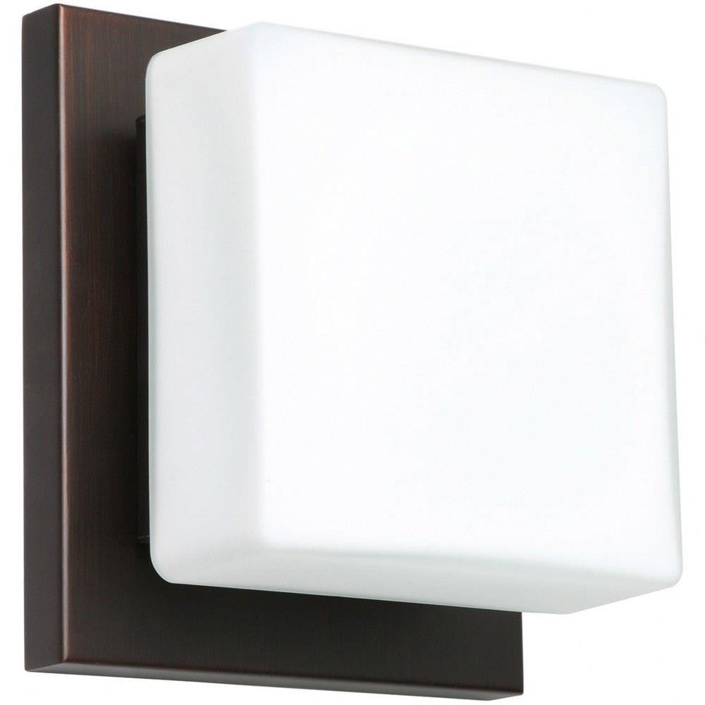 {"pim_id":"68_1WS_773507_LED_BR_1k","sku":"2518_68-BEL-481484","media_type":"Main Product Image"}