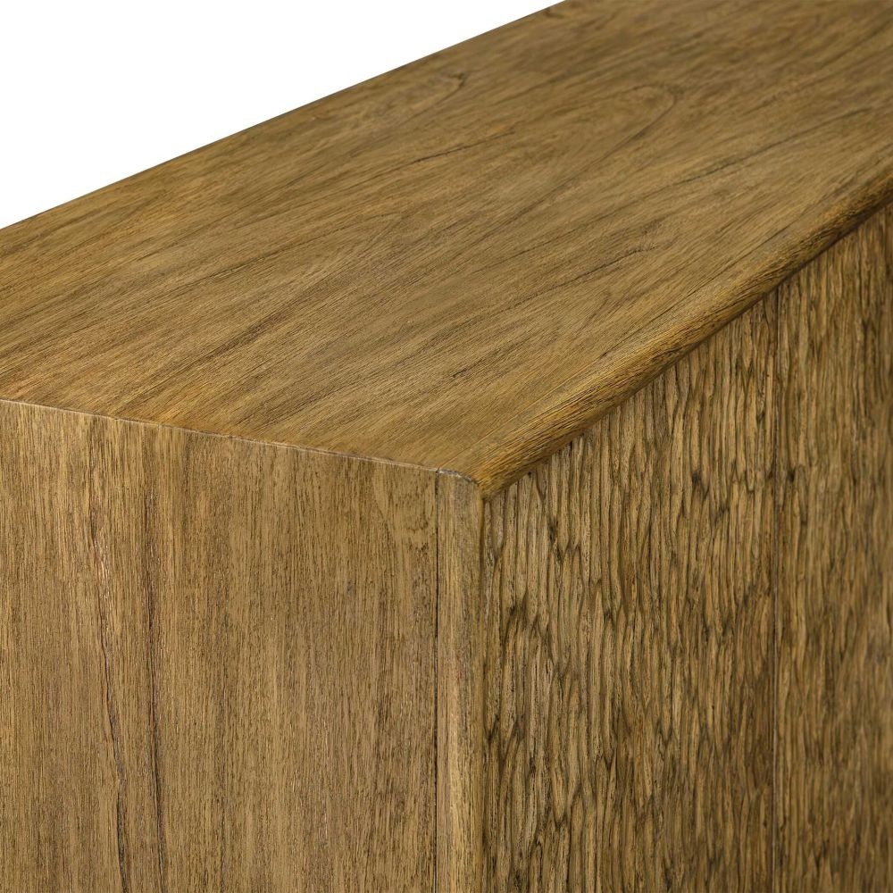 {"pim_id":"208_furn_8443_51123_a4_v1_1k","sku":"208_51123","media_type":"media"}