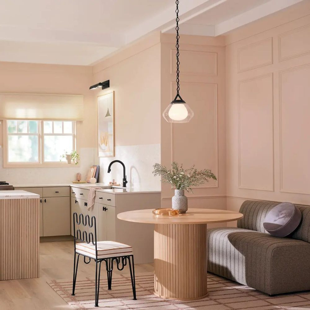 {"pim_id":"147_52782bk_kitchen_cassius_overall_day_stackedbtm_v1_1k","sku":"147_52782","media_type":"media"}