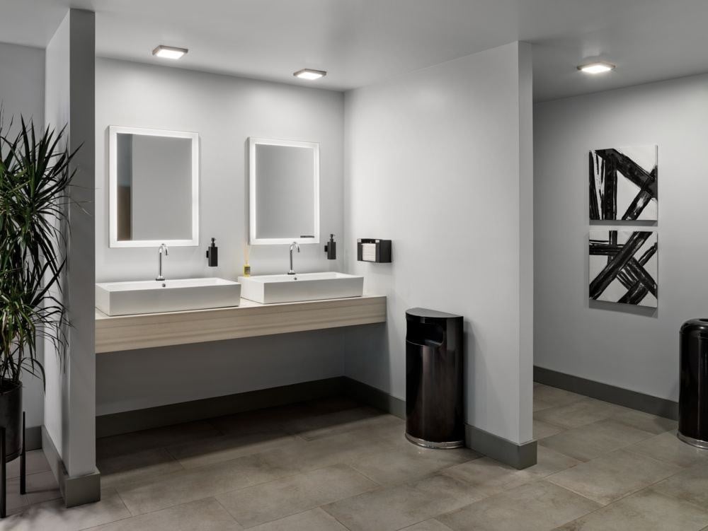 {"pim_id":"420_commercial_bathroom_ryame_84168_overall_new_1k","sku":"420_8416-23M","media_type":"media"}