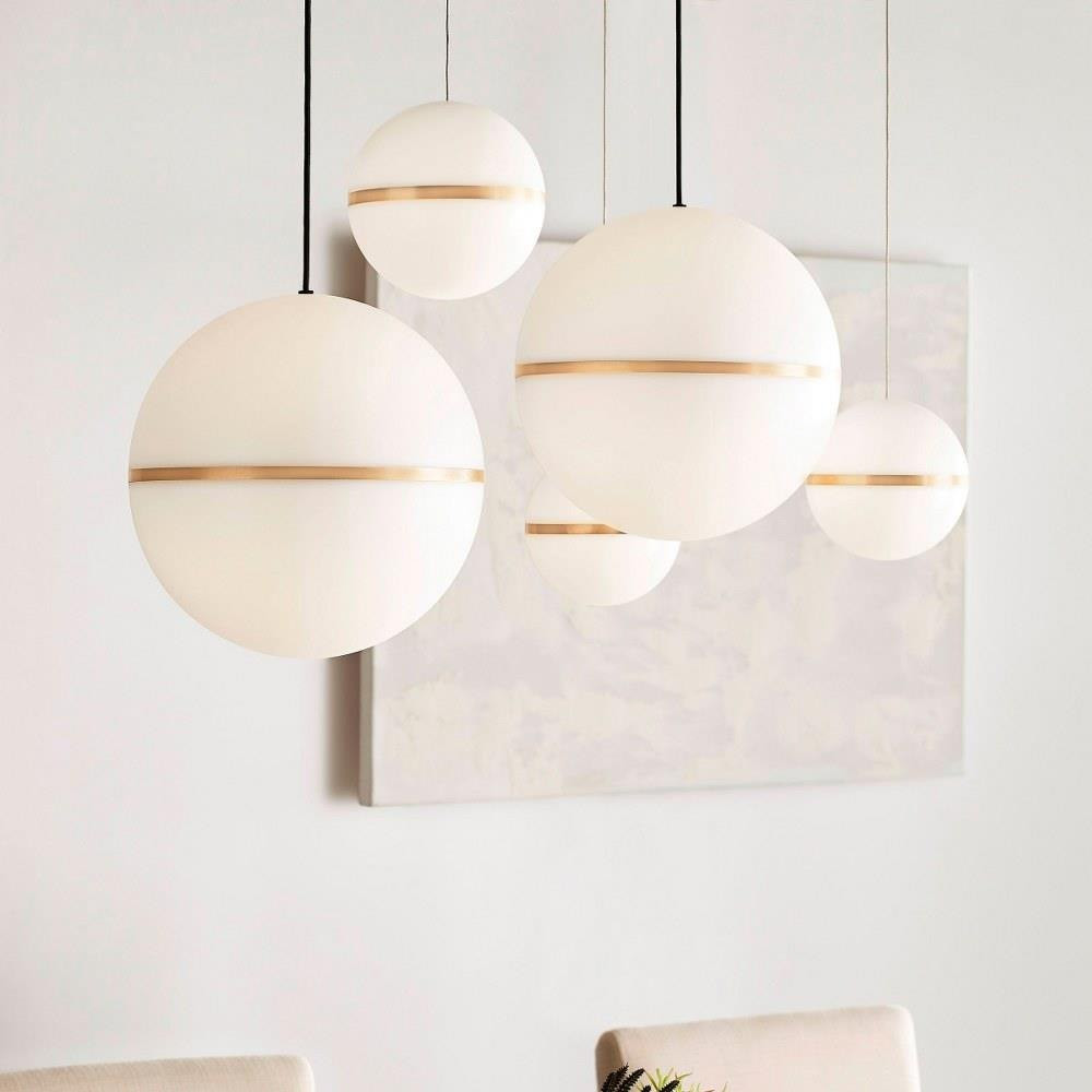 700FJHNENB-LEDS930 | lifestyle