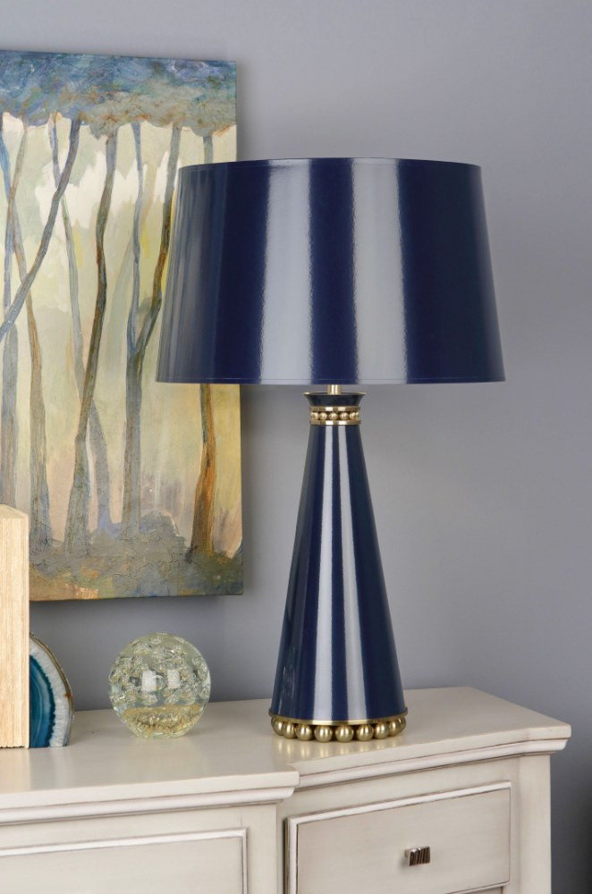 {"pim_id":"128_MB44_Pearl_Table_Lamp_Midnight_Blue_Lacquered_Paint_Modern_Brass_Midnight_Blue_Painted_1k","sku":"128_LY4P","media_type":"media"}