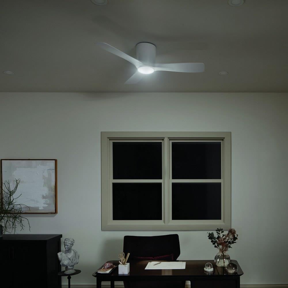 300032MWH | lifestyle