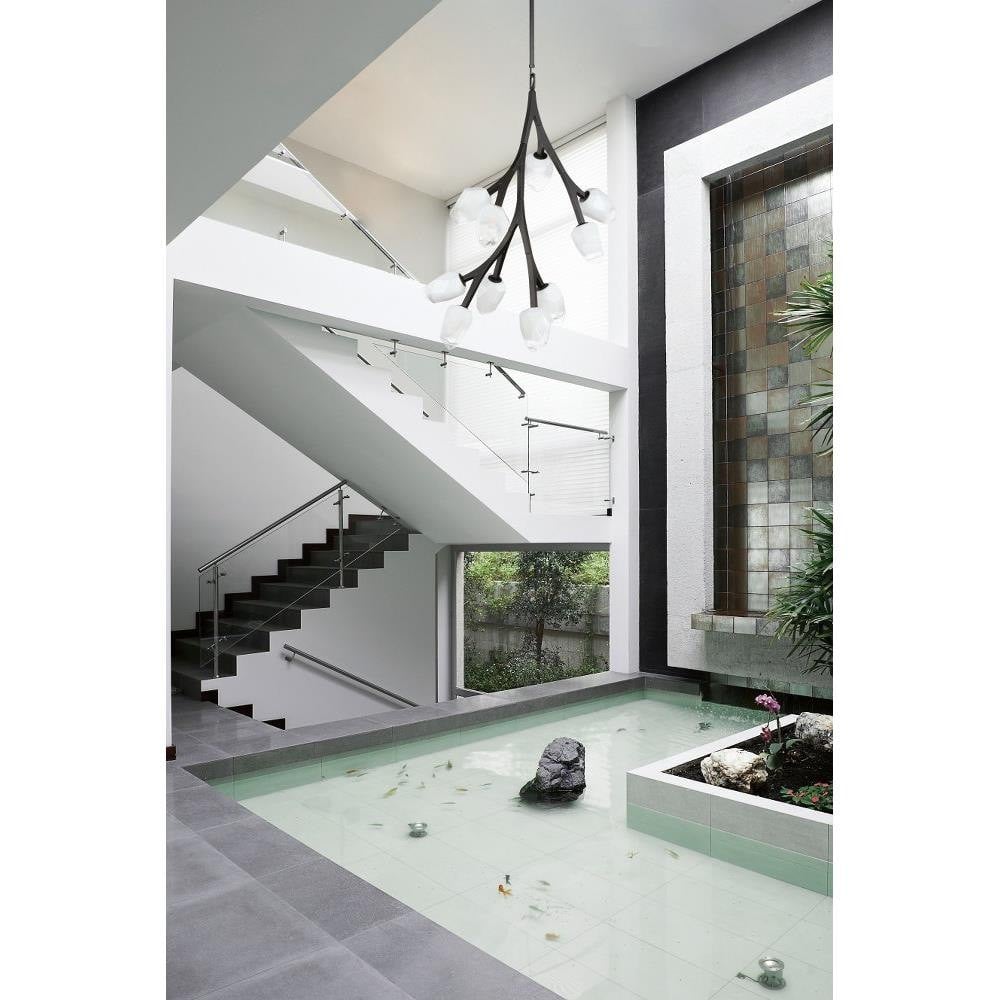 E32790-93NAB | lifestyle