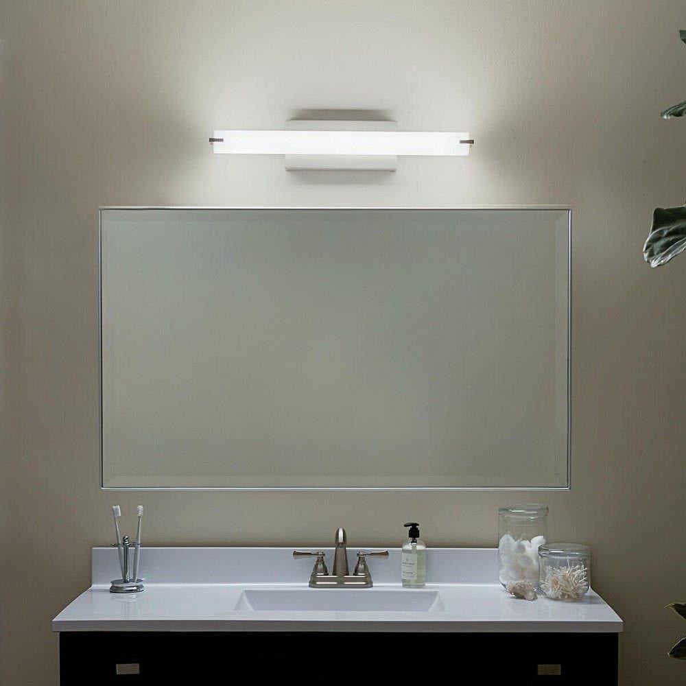 {"pim_id":"147_bathroom_11149niled_overall_night_1b_1k","sku":"147_11149NILED","media_type":"media"}