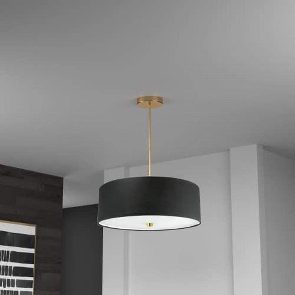 571-204p-agb-bk | lifestyle