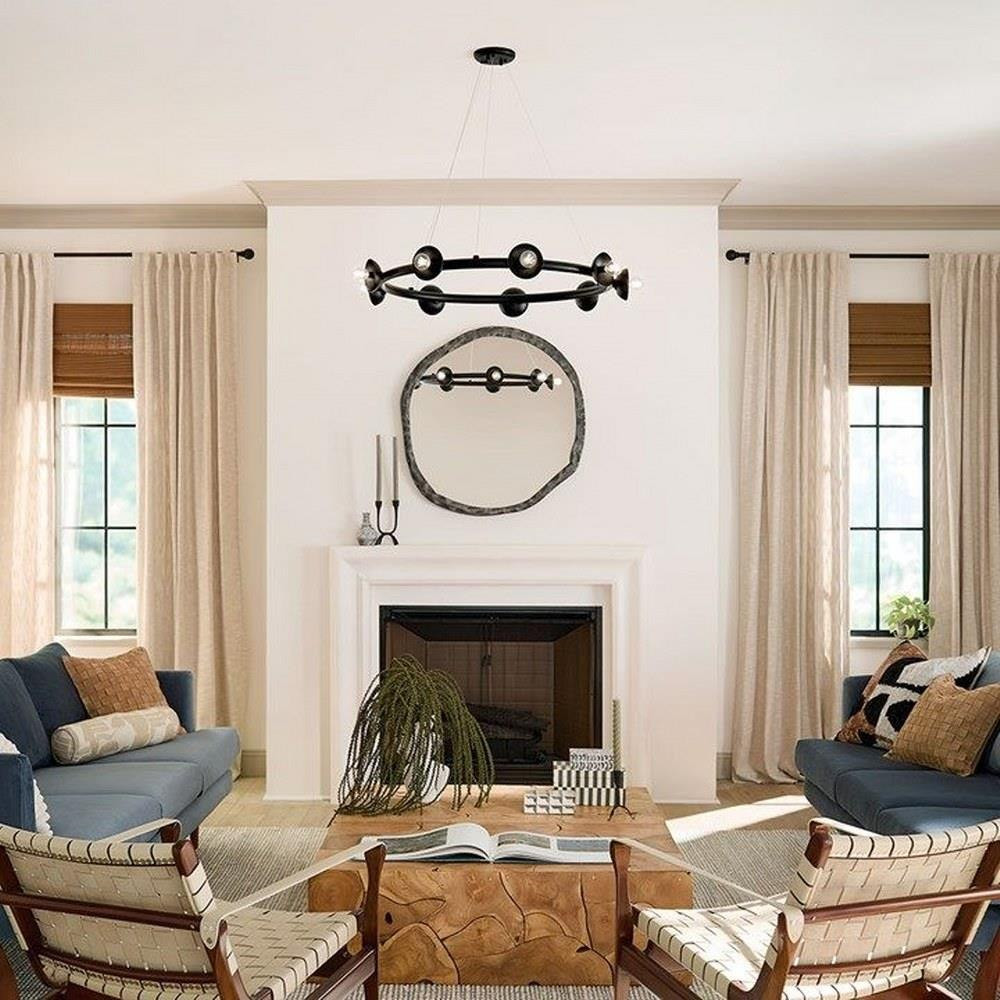 52642BK | lifestyle
