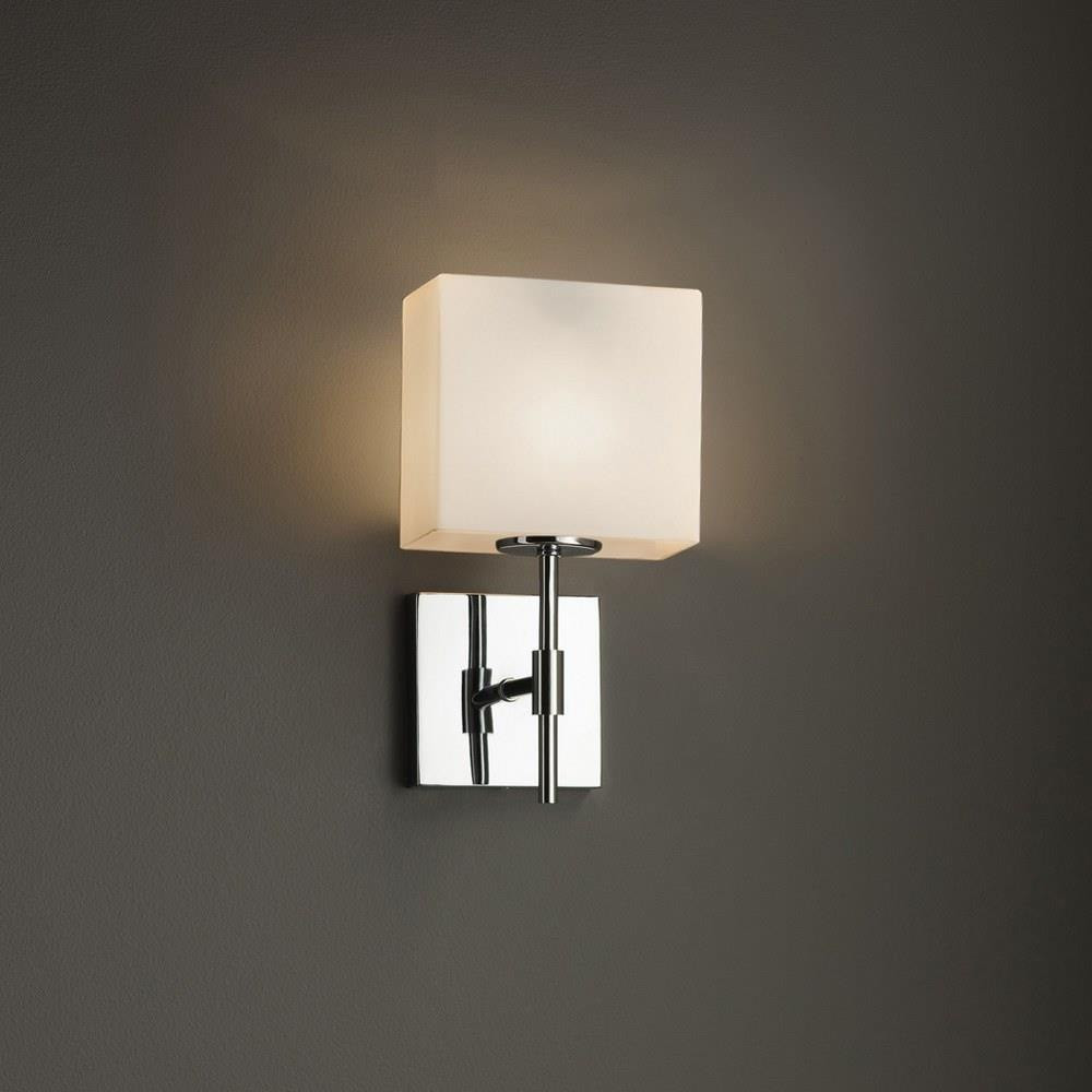 FSN-8417-55-OPAL-CROM | angle