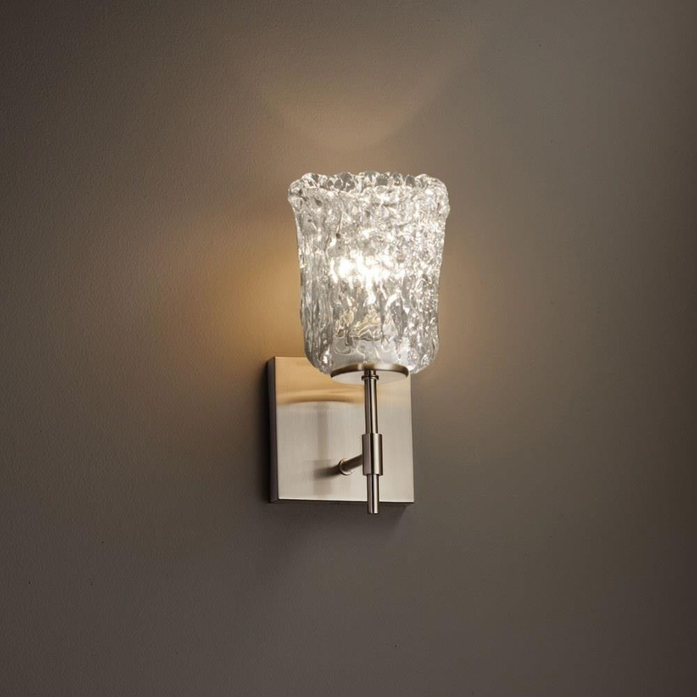 GLA-8411-16-CLRT-NCKL-LED1-700 | angle