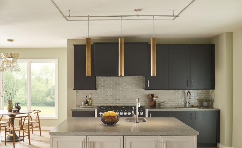 {"pim_id":"62_fj_mr_Blok_Kitchen_new_1k","sku":"62_700TDSYR","media_type":"media"}