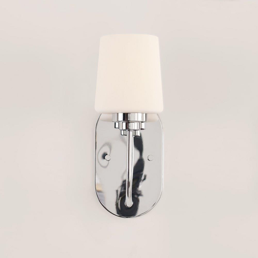 4102801-05 | lifestyle