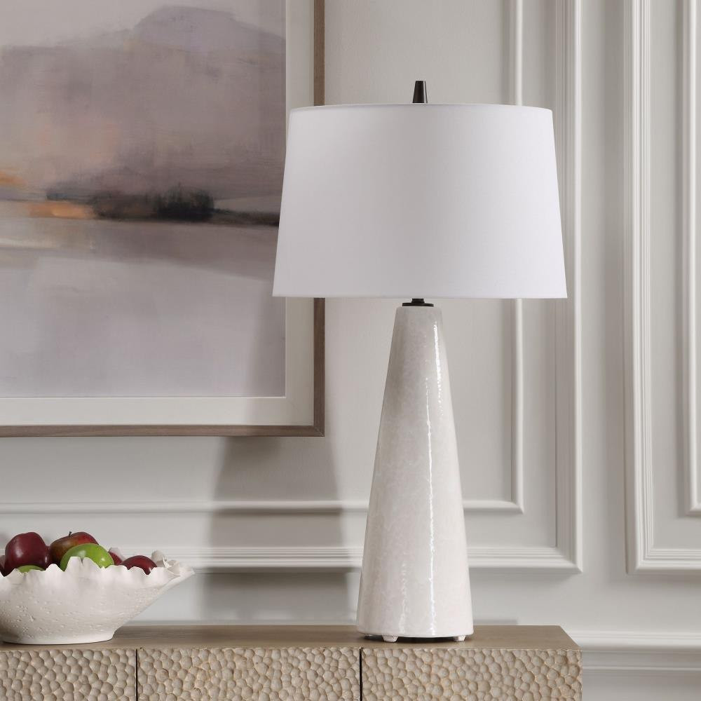 {"pim_id":"208_30319_a_beauty_light_off_new_2k","sku":"208_30319","media_type":"media"}