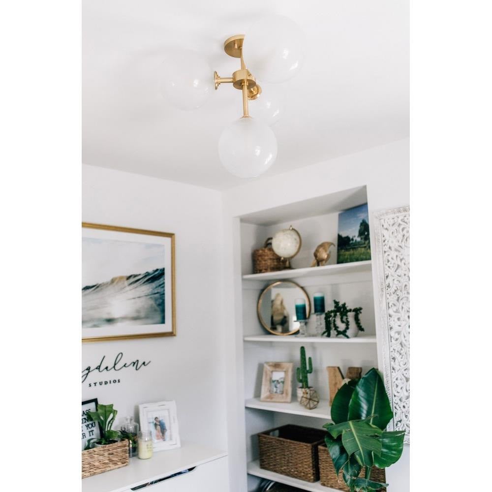H122604-PN | lifestyle