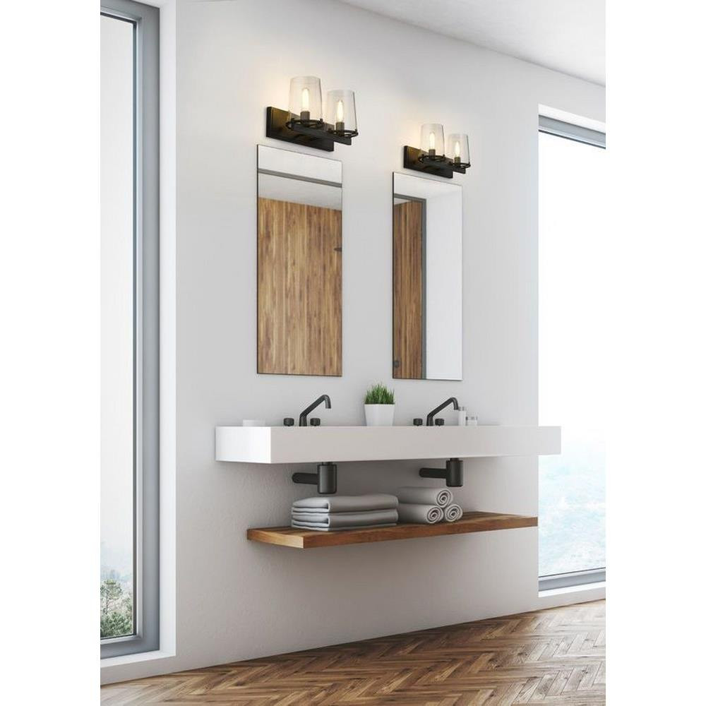 3032-2V-MB | lifestyle