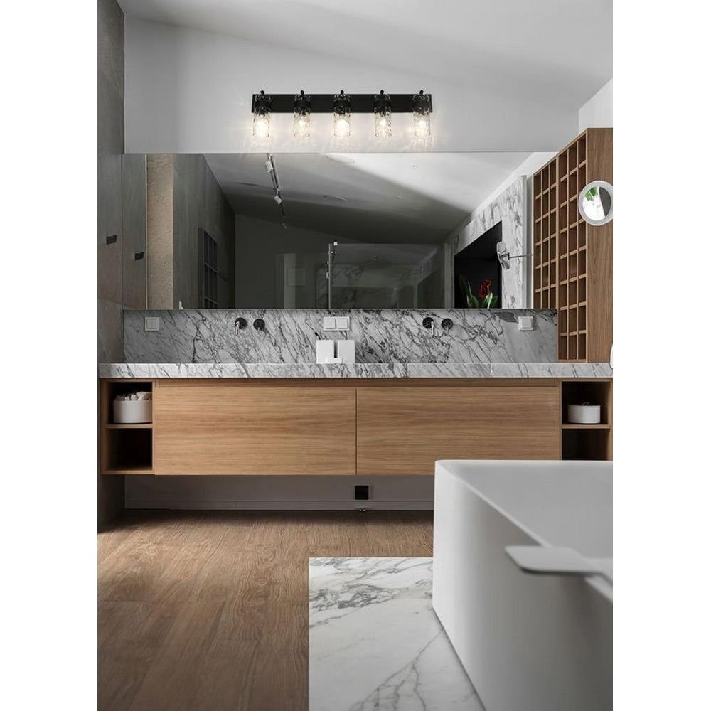 3035-5V-MB | lifestyle
