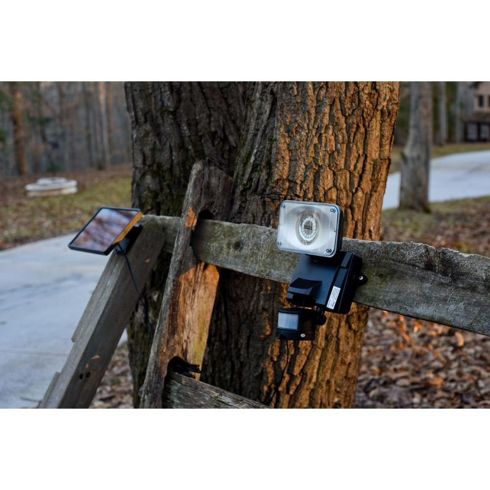 44642-CAM-WH | lifestyle