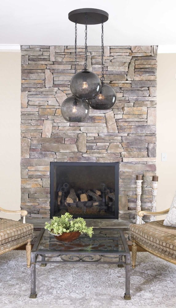 {"pim_id":"70_PROG_Malbec_canopy_fireplace_appshot_appshot_1k","sku":"70_P500063","media_type":"media"}