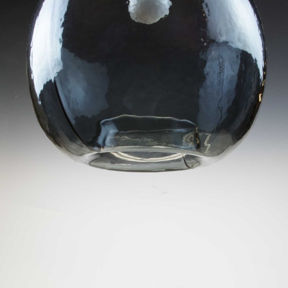 {"pim_id":"70_PROG_Zin_020_bottom_glass_detailshot_1k","sku":"70_P500064","media_type":"media"}
