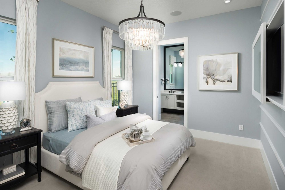 {"pim_id":"70_PROG_GLIMMER_bedroom2_P5346_20_appshot_1k","sku":"70_P5346","media_type":"media"}